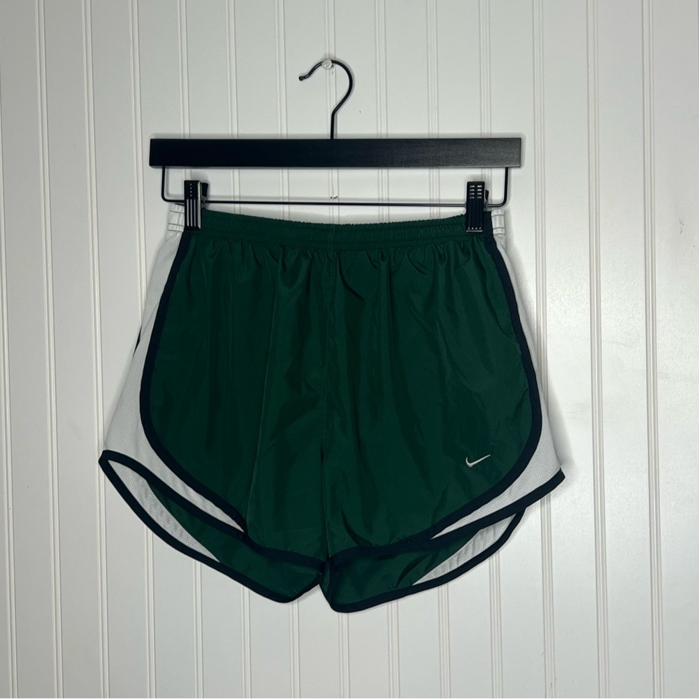 Nike Dri Fit Green Athletic Running Jogging Short Size Medium